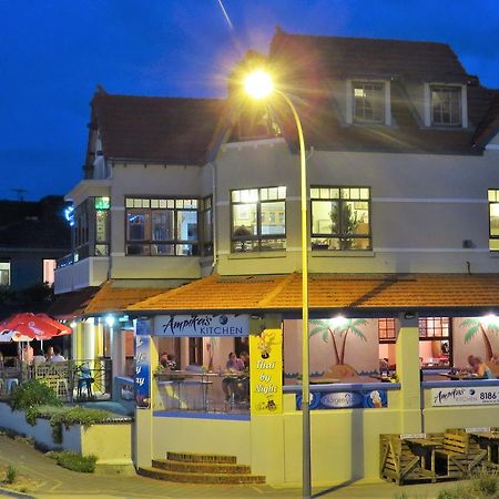 แมกคลาวด์ เฮาส์ ออฟ พอร์ต นอร์ลังกา Apartment Port Noarlunga ภายนอก รูปภาพ