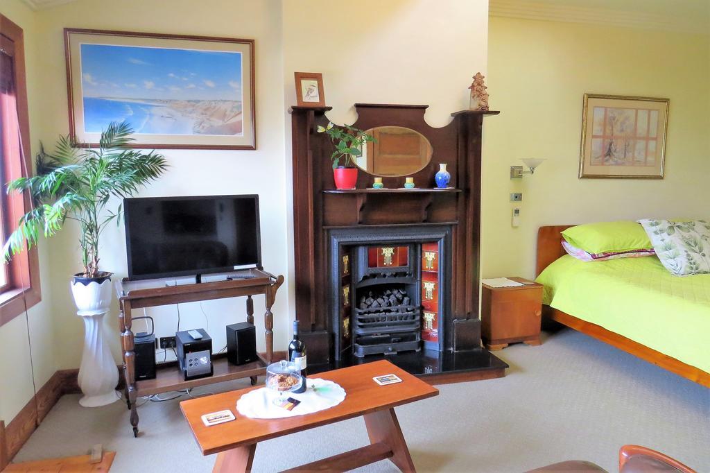แมกคลาวด์ เฮาส์ ออฟ พอร์ต นอร์ลังกา Apartment Port Noarlunga ภายนอก รูปภาพ