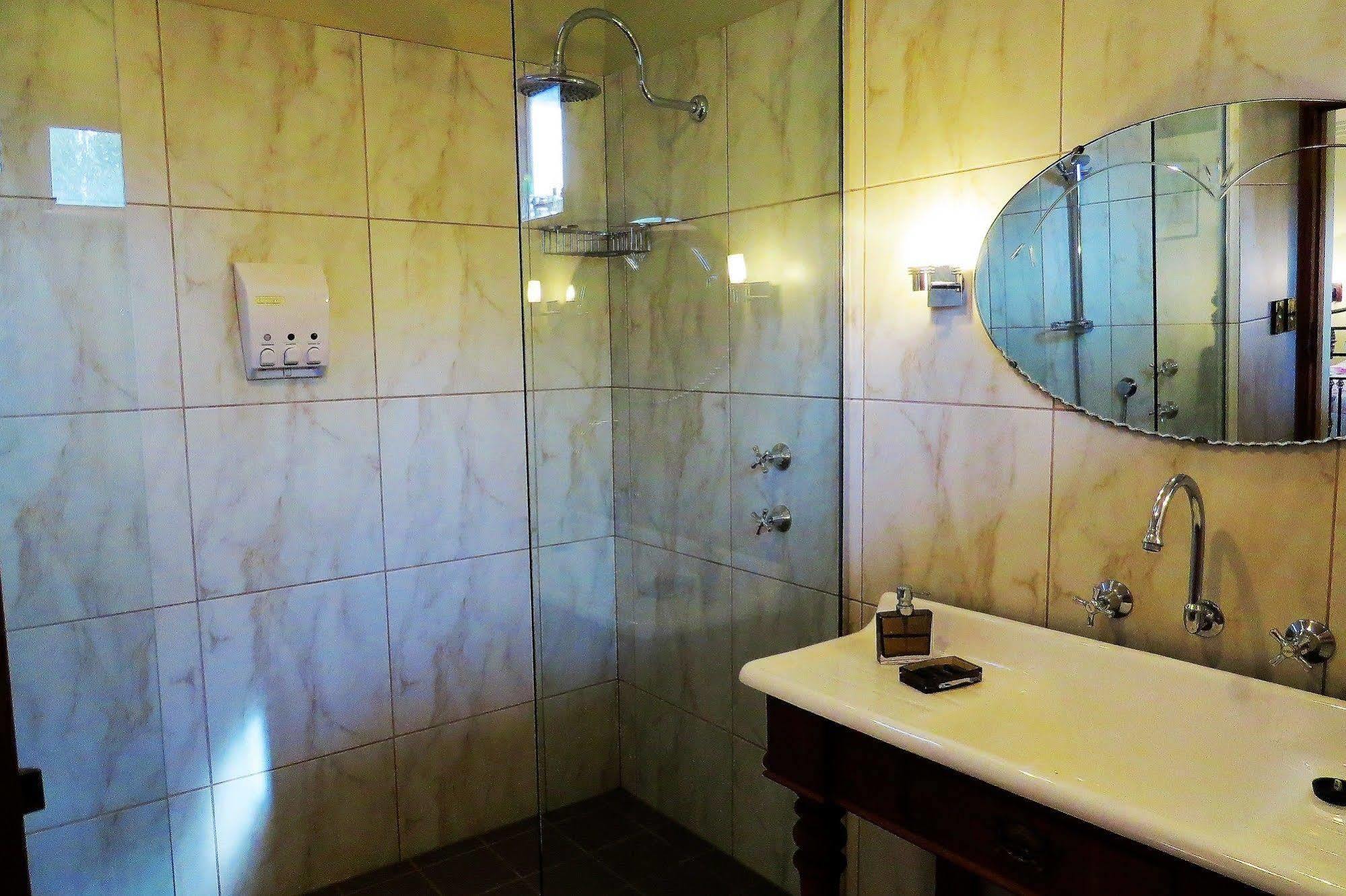 แมกคลาวด์ เฮาส์ ออฟ พอร์ต นอร์ลังกา Apartment Port Noarlunga ภายนอก รูปภาพ